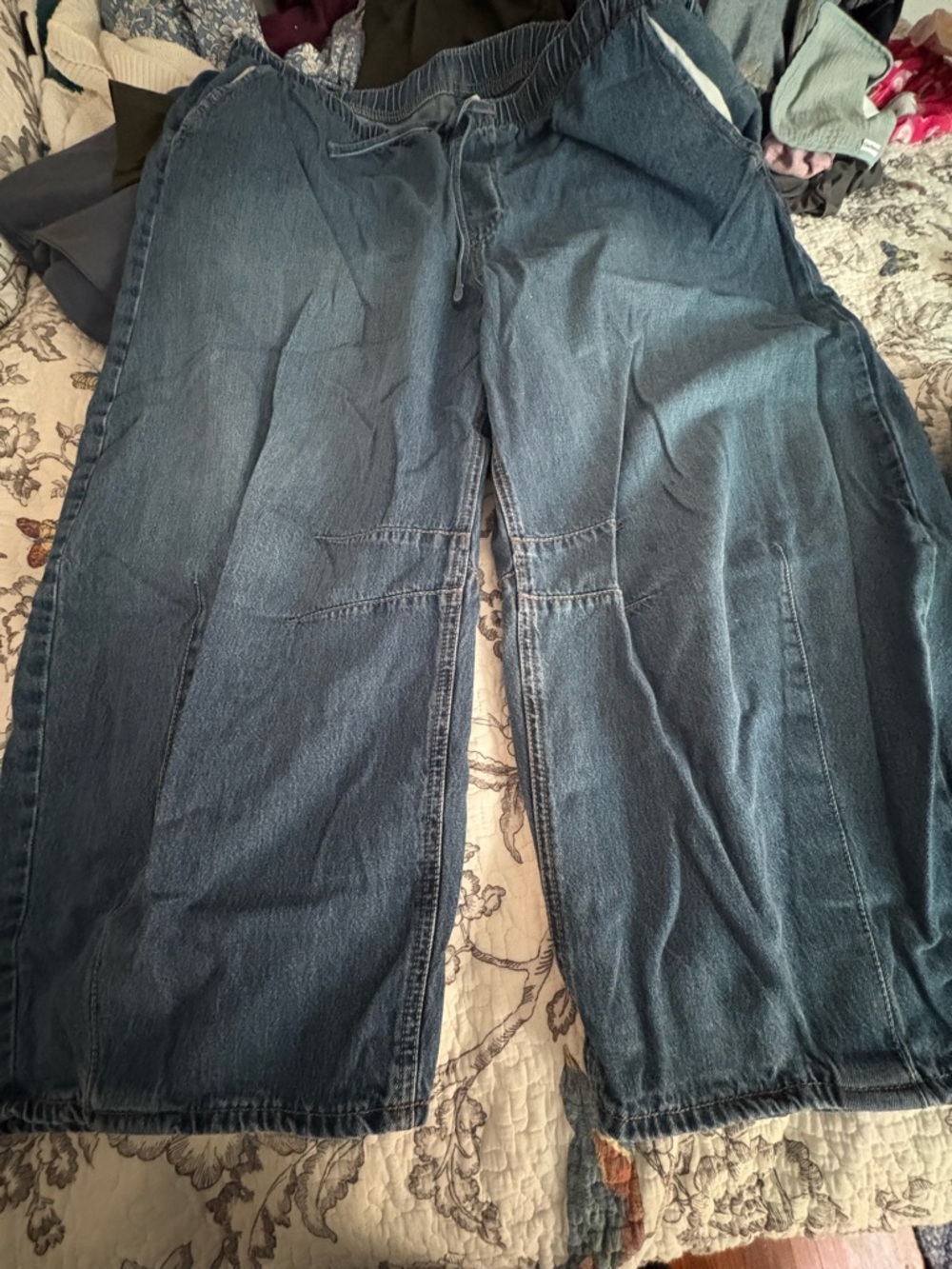Relaxed Fit Women's Dark Blue Denim barrel Jeans